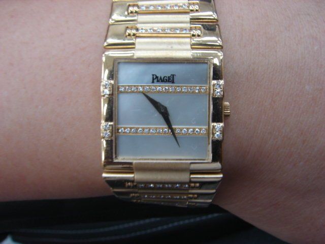 台中流當品拍賣 流當手錶 原裝 PIAGET 伯爵 DANCER 18K金 中排鑽 石英 中性錶 9成5新